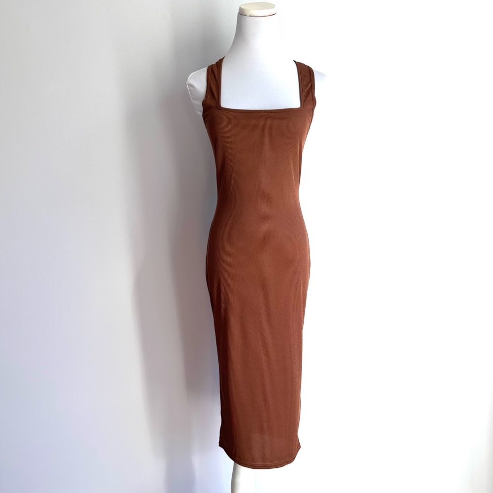 Boohoo Chocolate Ribbed Sleeveless Midi Dress and Duster Matching Set - Picture 6 of 15